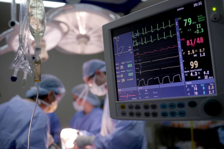hospital room surgery